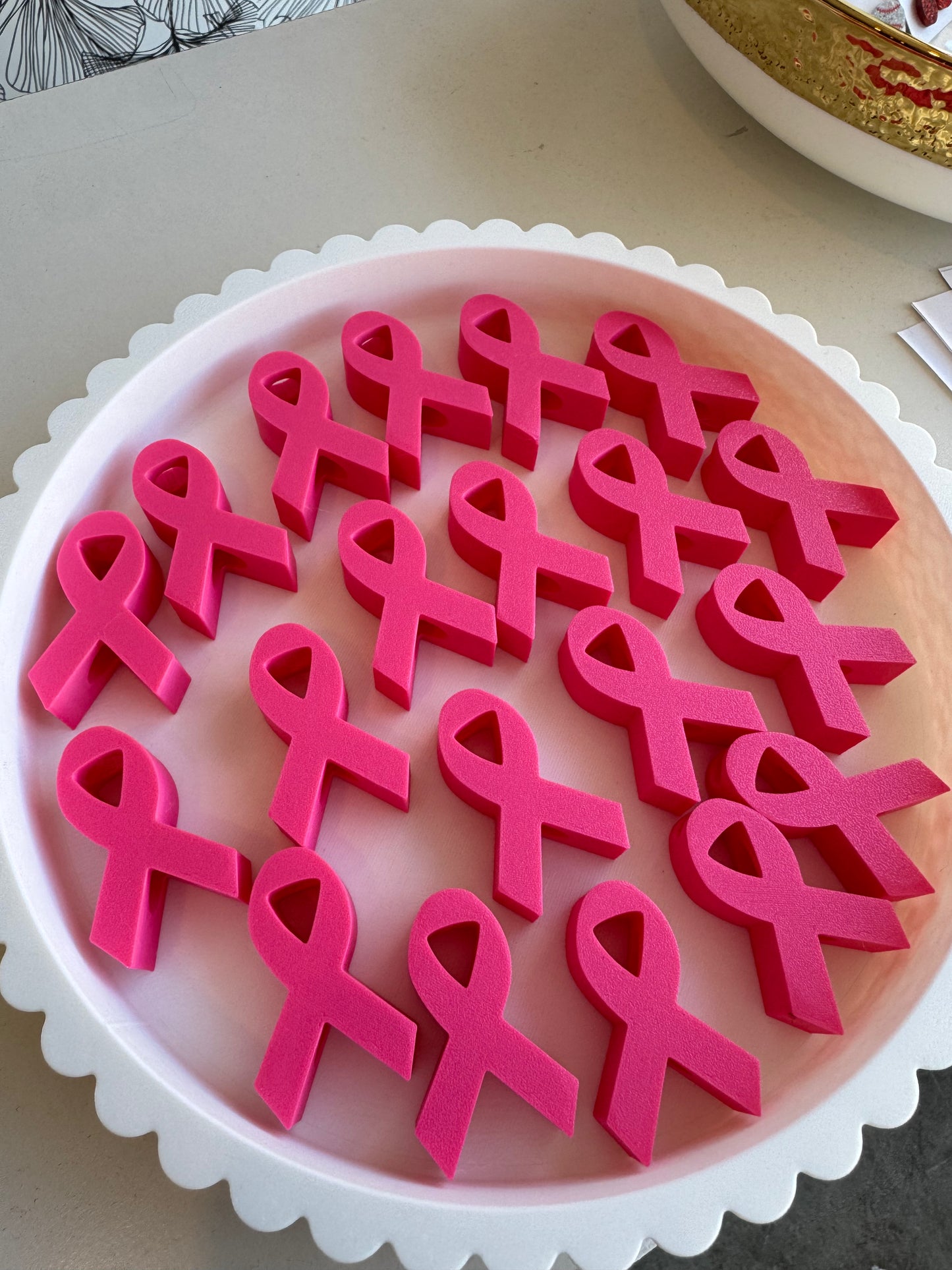 Breast Cancer Straw Topper
